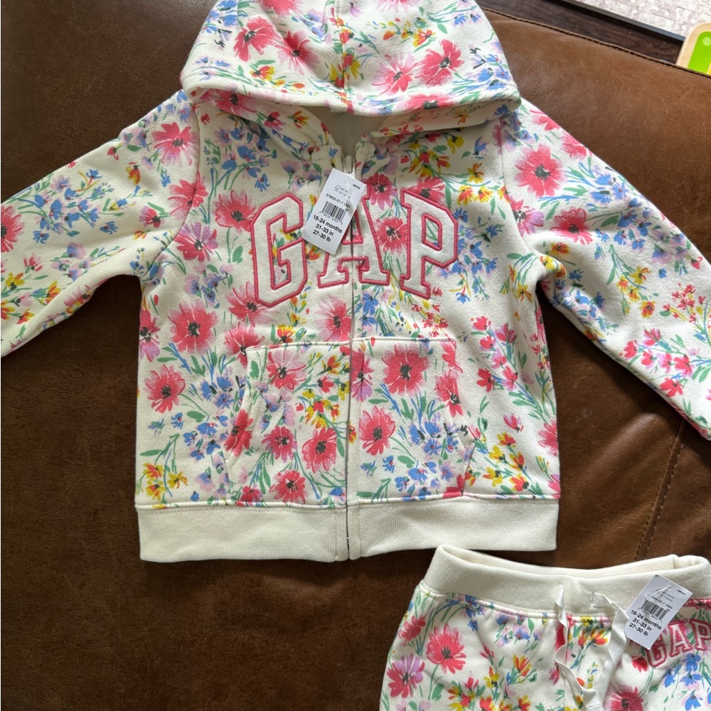 GAP Floral Sweatshirt Pink and White